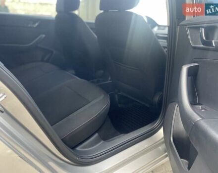 Бежевий Шкода Рапід, об'ємом двигуна 1.2 л та пробігом 160 тис. км за 7400 $, фото 7 на Automoto.ua