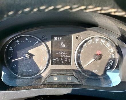 Бежевый Шкода Рапид, объемом двигателя 1.2 л и пробегом 0 тыс. км за 7000 $, фото 4 на Automoto.ua