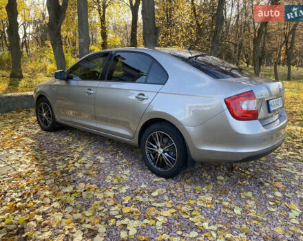 Бежевый Шкода Рапид, объемом двигателя 1.6 л и пробегом 182 тыс. км за 9200 $, фото 5 на Automoto.ua