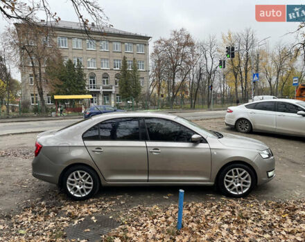 Бежевый Шкода Рапид, объемом двигателя 1.6 л и пробегом 230 тыс. км за 7999 $, фото 5 на Automoto.ua