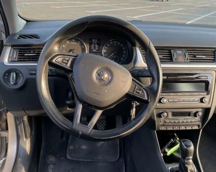 Бежевий Шкода Рапід, об'ємом двигуна 1.2 л та пробігом 163 тис. км за 7800 $, фото 15 на Automoto.ua