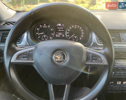 Бежевый Шкода Рапид, объемом двигателя 1.6 л и пробегом 182 тыс. км за 9200 $, фото 6 на Automoto.ua