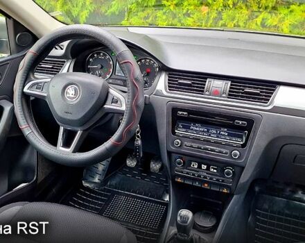 Бежевый Шкода Рапид, объемом двигателя 1.2 л и пробегом 78 тыс. км за 9370 $, фото 10 на Automoto.ua