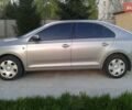 Бежевий Шкода Рапід, об'ємом двигуна 1.2 л та пробігом 102 тис. км за 8300 $, фото 4 на Automoto.ua