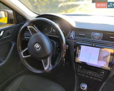 Бежевый Шкода Рапид, объемом двигателя 1.6 л и пробегом 206 тыс. км за 8900 $, фото 17 на Automoto.ua