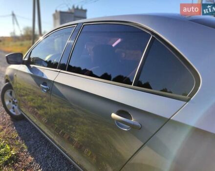 Бежевый Шкода Рапид, объемом двигателя 1.6 л и пробегом 206 тыс. км за 8900 $, фото 4 на Automoto.ua