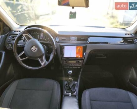 Бежевый Шкода Рапид, объемом двигателя 1.6 л и пробегом 206 тыс. км за 8900 $, фото 19 на Automoto.ua