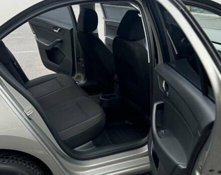 Бежевий Шкода Рапід, об'ємом двигуна 1.6 л та пробігом 187 тис. км за 8500 $, фото 44 на Automoto.ua