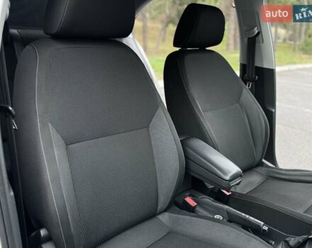 Бежевий Шкода Рапід, об'ємом двигуна 1.6 л та пробігом 187 тис. км за 8500 $, фото 52 на Automoto.ua