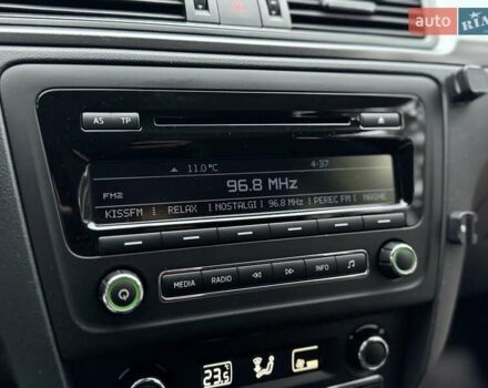 Бежевий Шкода Рапід, об'ємом двигуна 1.6 л та пробігом 187 тис. км за 8500 $, фото 34 на Automoto.ua