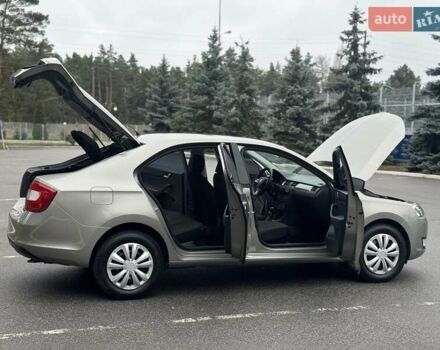Бежевий Шкода Рапід, об'ємом двигуна 1.6 л та пробігом 187 тис. км за 8500 $, фото 21 на Automoto.ua
