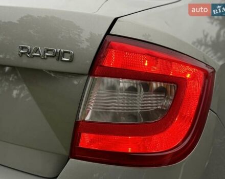 Бежевий Шкода Рапід, об'ємом двигуна 1.6 л та пробігом 187 тис. км за 8500 $, фото 16 на Automoto.ua