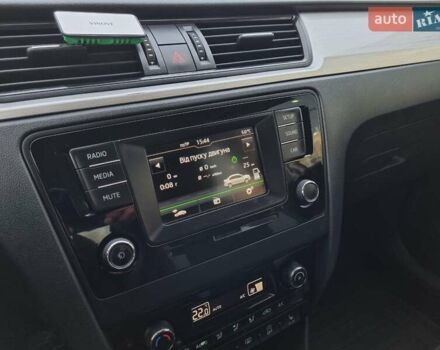 Бежевий Шкода Рапід, об'ємом двигуна 1.2 л та пробігом 231 тис. км за 7900 $, фото 36 на Automoto.ua