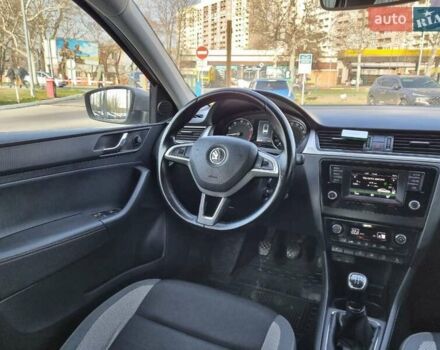 Бежевий Шкода Рапід, об'ємом двигуна 1.2 л та пробігом 231 тис. км за 7900 $, фото 32 на Automoto.ua