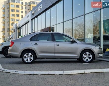 Бежевий Шкода Рапід, об'ємом двигуна 1.2 л та пробігом 231 тис. км за 7900 $, фото 5 на Automoto.ua