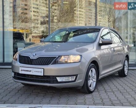 Бежевий Шкода Рапід, об'ємом двигуна 1.2 л та пробігом 231 тис. км за 7900 $, фото 12 на Automoto.ua