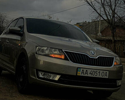 Бежевый Шкода Рапид, объемом двигателя 1.6 л и пробегом 185 тыс. км за 9000 $, фото 1 на Automoto.ua