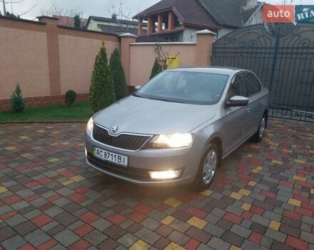 Бежевий Шкода Рапід, об'ємом двигуна 1.2 л та пробігом 154 тис. км за 6700 $, фото 1 на Automoto.ua