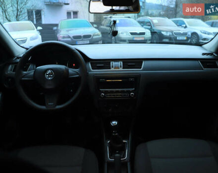 Чорний Шкода Рапід, об'ємом двигуна 1.6 л та пробігом 261 тис. км за 6500 $, фото 10 на Automoto.ua