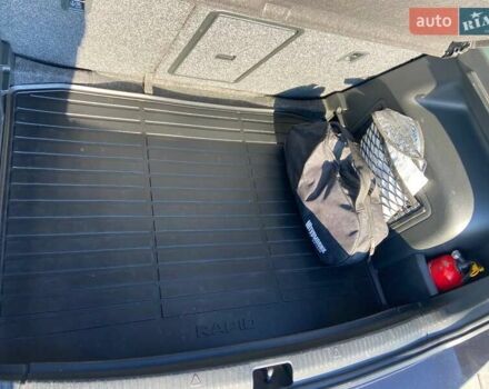 Черный Шкода Рапид, объемом двигателя 1.4 л и пробегом 206 тыс. км за 9400 $, фото 19 на Automoto.ua