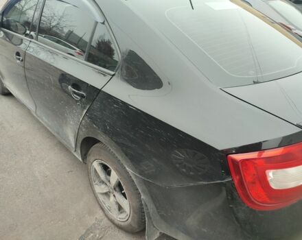 Черный Шкода Рапид, объемом двигателя 0 л и пробегом 300 тыс. км за 4500 $, фото 1 на Automoto.ua