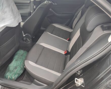 Черный Шкода Рапид, объемом двигателя 0 л и пробегом 300 тыс. км за 4500 $, фото 6 на Automoto.ua