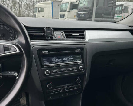 Черный Шкода Рапид, объемом двигателя 1.2 л и пробегом 175 тыс. км за 8000 $, фото 3 на Automoto.ua