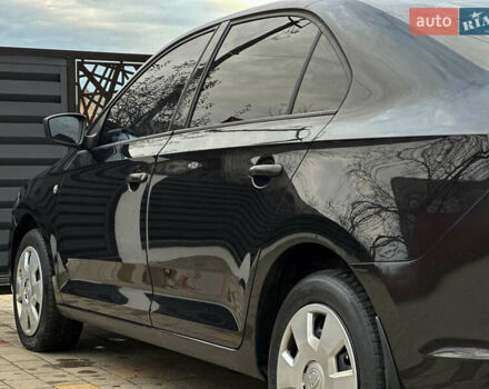 Шкода Рапід 2013 у Самборе на Automoto.ua Чорний Шкода Рапід, об'ємом двигуна 1.6 л та пробігом 279 тис. км за 5990 $, фото 17 на Automoto.ua