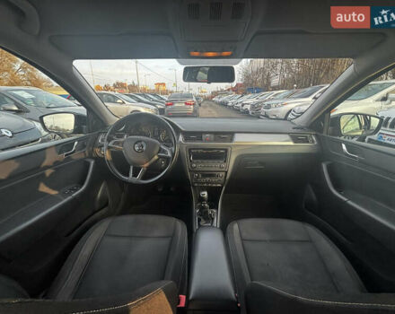 Чорний Шкода Рапід, об'ємом двигуна 1.6 л та пробігом 261 тис. км за 8000 $, фото 17 на Automoto.ua