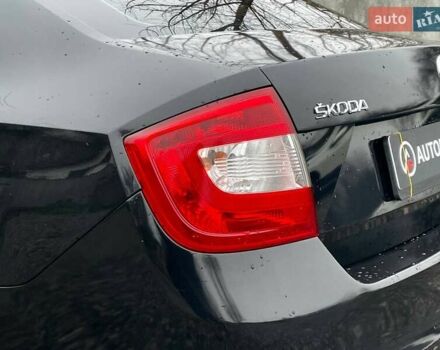 Черный Шкода Рапид, объемом двигателя 1.2 л и пробегом 197 тыс. км за 7690 $, фото 7 на Automoto.ua
