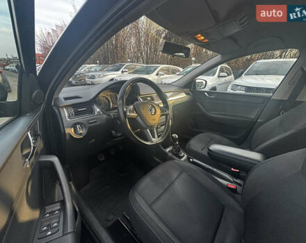 Чорний Шкода Рапід, об'ємом двигуна 1.6 л та пробігом 261 тис. км за 8000 $, фото 14 на Automoto.ua