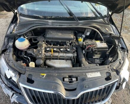 Черный Шкода Рапид, объемом двигателя 1.6 л и пробегом 190 тыс. км за 2500 $, фото 6 на Automoto.ua