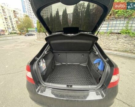 Чорний Шкода Рапід, об'ємом двигуна 1.2 л та пробігом 197 тис. км за 7300 $, фото 7 на Automoto.ua