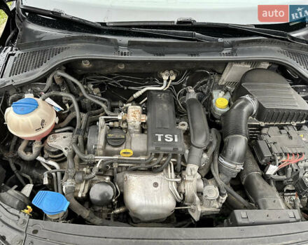 Черный Шкода Рапид, объемом двигателя 1.2 л и пробегом 175 тыс. км за 8000 $, фото 2 на Automoto.ua