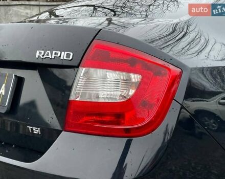 Черный Шкода Рапид, объемом двигателя 1.2 л и пробегом 197 тыс. км за 7690 $, фото 10 на Automoto.ua