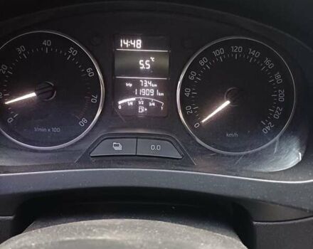 Черный Шкода Рапид, объемом двигателя 1.6 л и пробегом 119 тыс. км за 8200 $, фото 3 на Automoto.ua