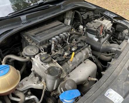 Черный Шкода Рапид, объемом двигателя 1.6 л и пробегом 222 тыс. км за 8100 $, фото 14 на Automoto.ua