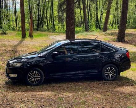 Черный Шкода Рапид, объемом двигателя 1.6 л и пробегом 222 тыс. км за 8100 $, фото 2 на Automoto.ua