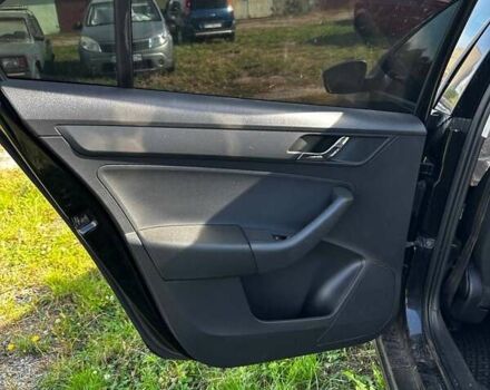 Чорний Шкода Рапід, об'ємом двигуна 1.2 л та пробігом 160 тис. км за 2350 $, фото 16 на Automoto.ua