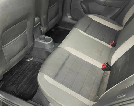 Черный Шкода Рапид, объемом двигателя 1.2 л и пробегом 220 тыс. км за 6291 $, фото 7 на Automoto.ua