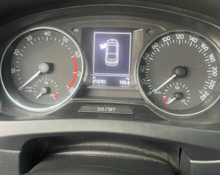 Черный Шкода Рапид, объемом двигателя 1.2 л и пробегом 220 тыс. км за 6291 $, фото 9 на Automoto.ua