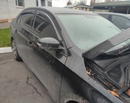 Черный Шкода Рапид, объемом двигателя 0 л и пробегом 350 тыс. км за 4300 $, фото 2 на Automoto.ua