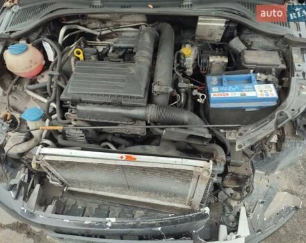 Черный Шкода Рапид, объемом двигателя 0 л и пробегом 300 тыс. км за 4500 $, фото 2 на Automoto.ua