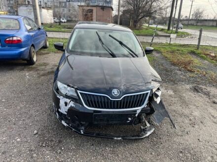 Черный Шкода Рапид, объемом двигателя 1.6 л и пробегом 190 тыс. км за 2500 $, фото 1 на Automoto.ua