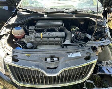 Черный Шкода Рапид, объемом двигателя 1.6 л и пробегом 58 тыс. км за 4000 $, фото 1 на Automoto.ua