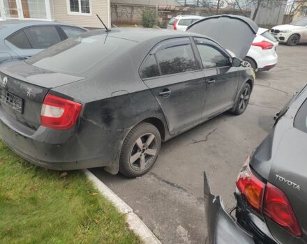 Черный Шкода Рапид, объемом двигателя 0 л и пробегом 350 тыс. км за 4300 $, фото 1 на Automoto.ua