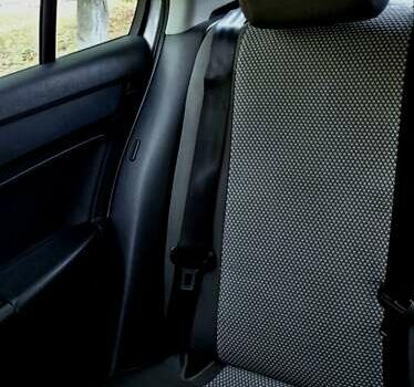 Коричневый Шкода Рапид, объемом двигателя 1.2 л и пробегом 78 тыс. км за 8700 $, фото 18 на Automoto.ua