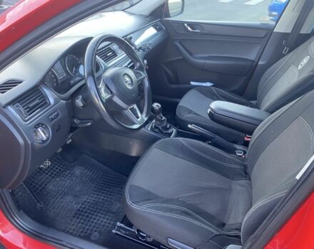 Червоний Шкода Рапід, об'ємом двигуна 1.6 л та пробігом 236 тис. км за 7000 $, фото 4 на Automoto.ua