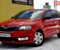 Красный Шкода Рапид, объемом двигателя 1.2 л и пробегом 200 тыс. км за 5900 $, фото 1 на Automoto.ua