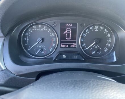 Червоний Шкода Рапід, об'ємом двигуна 1.6 л та пробігом 236 тис. км за 7000 $, фото 7 на Automoto.ua